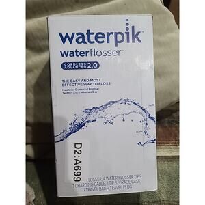 Waterpik (WP-580CD) Water Flosser Cordless Advanced 2.0 White NEW